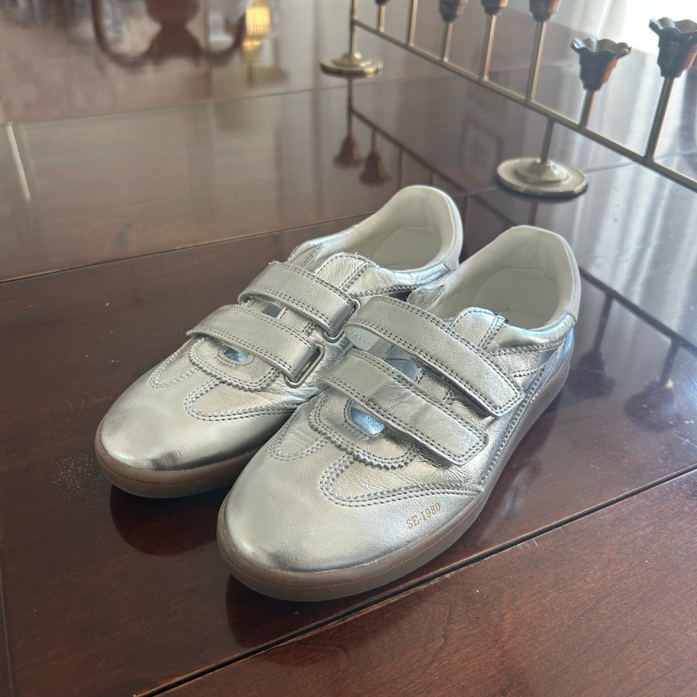 Sam Edelman Talia Sneaker in Silver